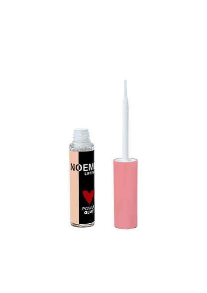 Noemi - Power-Kleber für Wimpernlifting